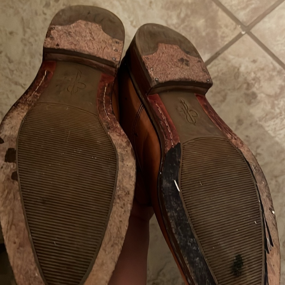 Cole Haan - Picture 2 of 3